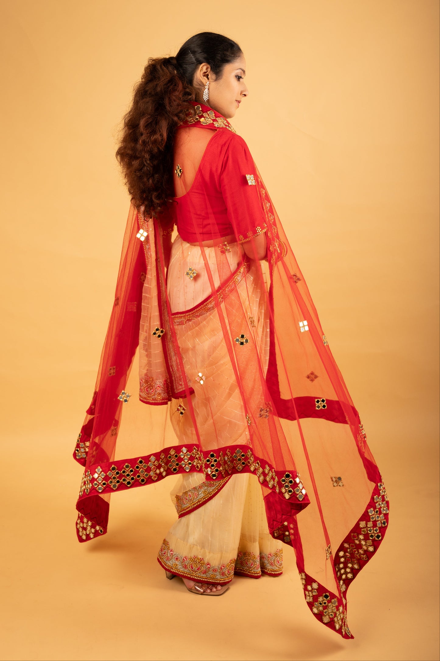 Kumkum Laal Mirror Work Dupatta
